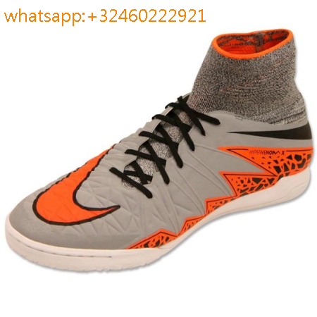 chaussure de futsal nike pas cher